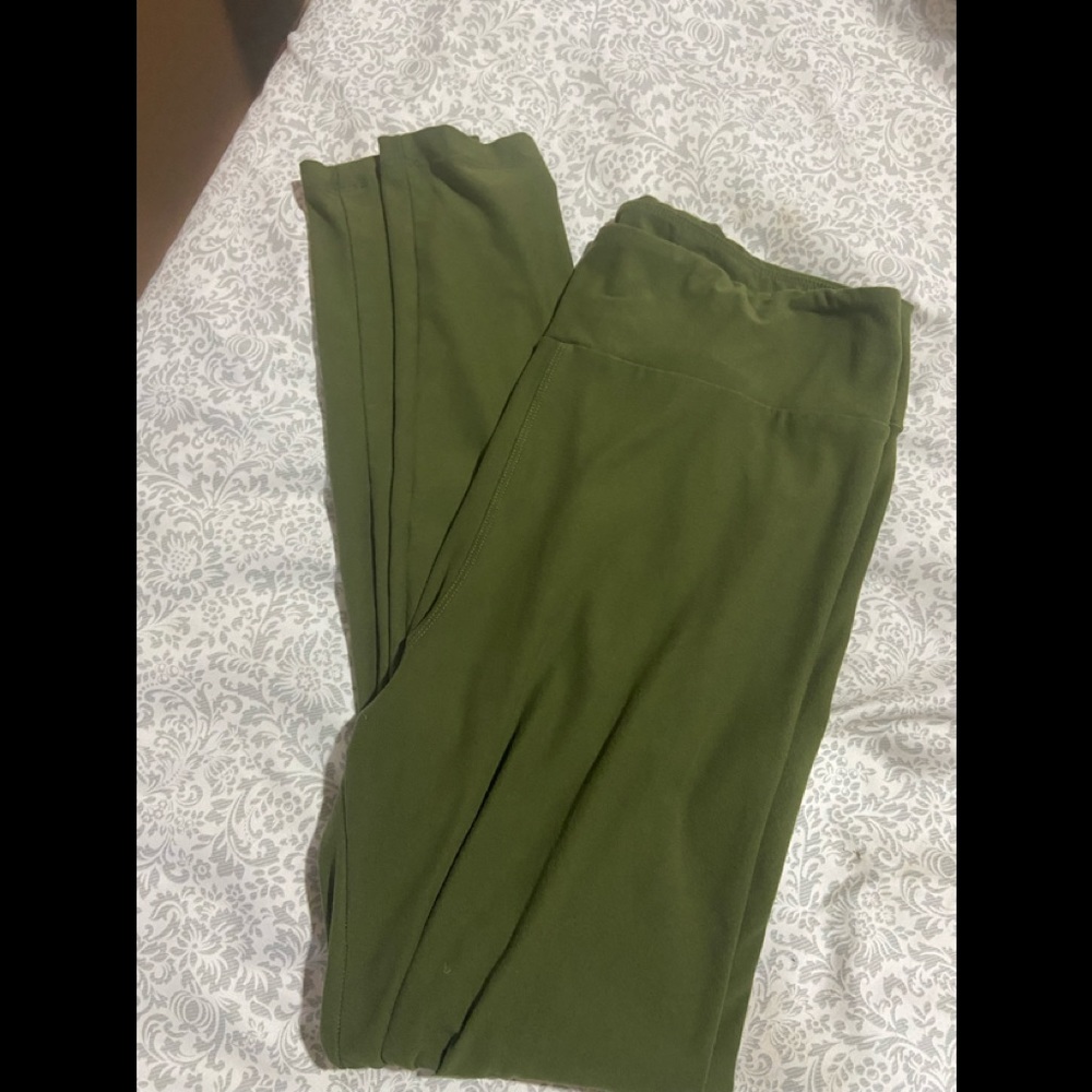 Hunter green TC lularoe leggings